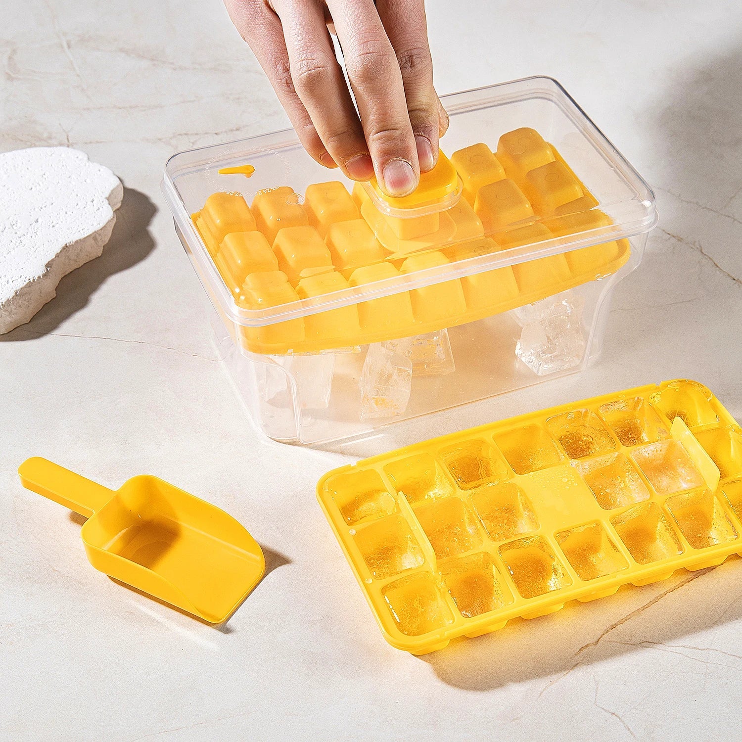 Chill & Store Ice Maker Set