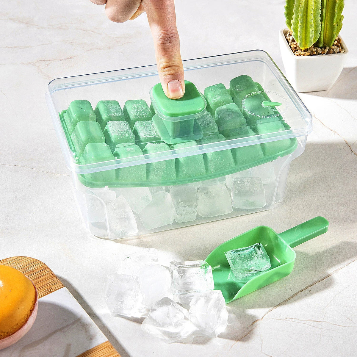 Chill & Store Ice Maker Set